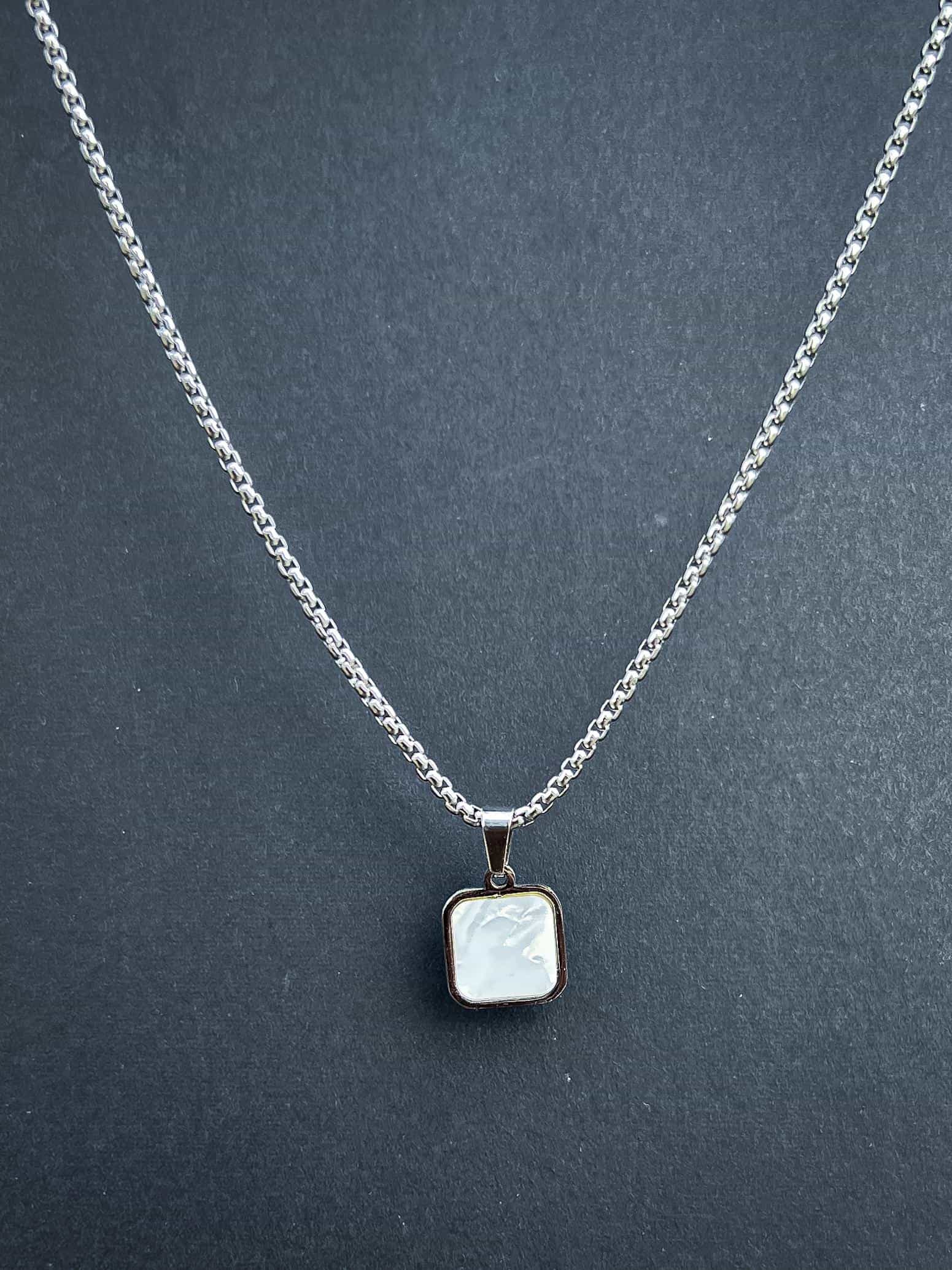 Mirror Edge Pendant - ShopLovii