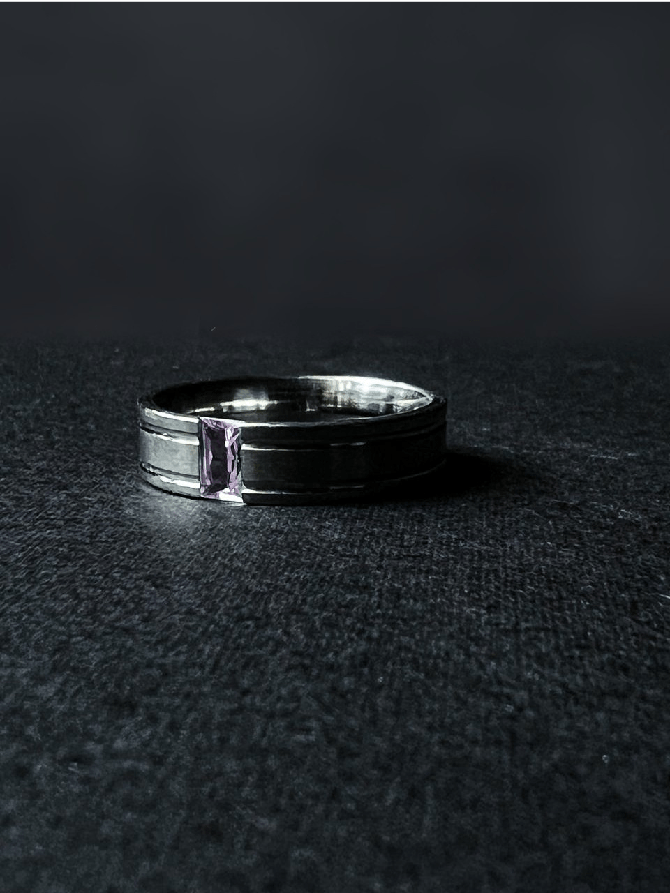 Amethyst Blade Ring - ShopLovii