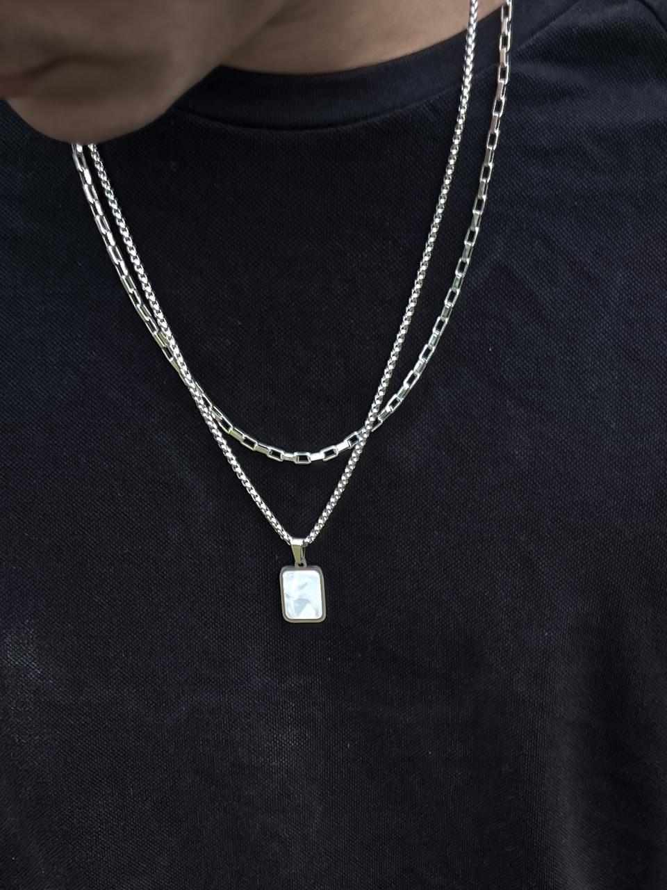 Chains & Pendants