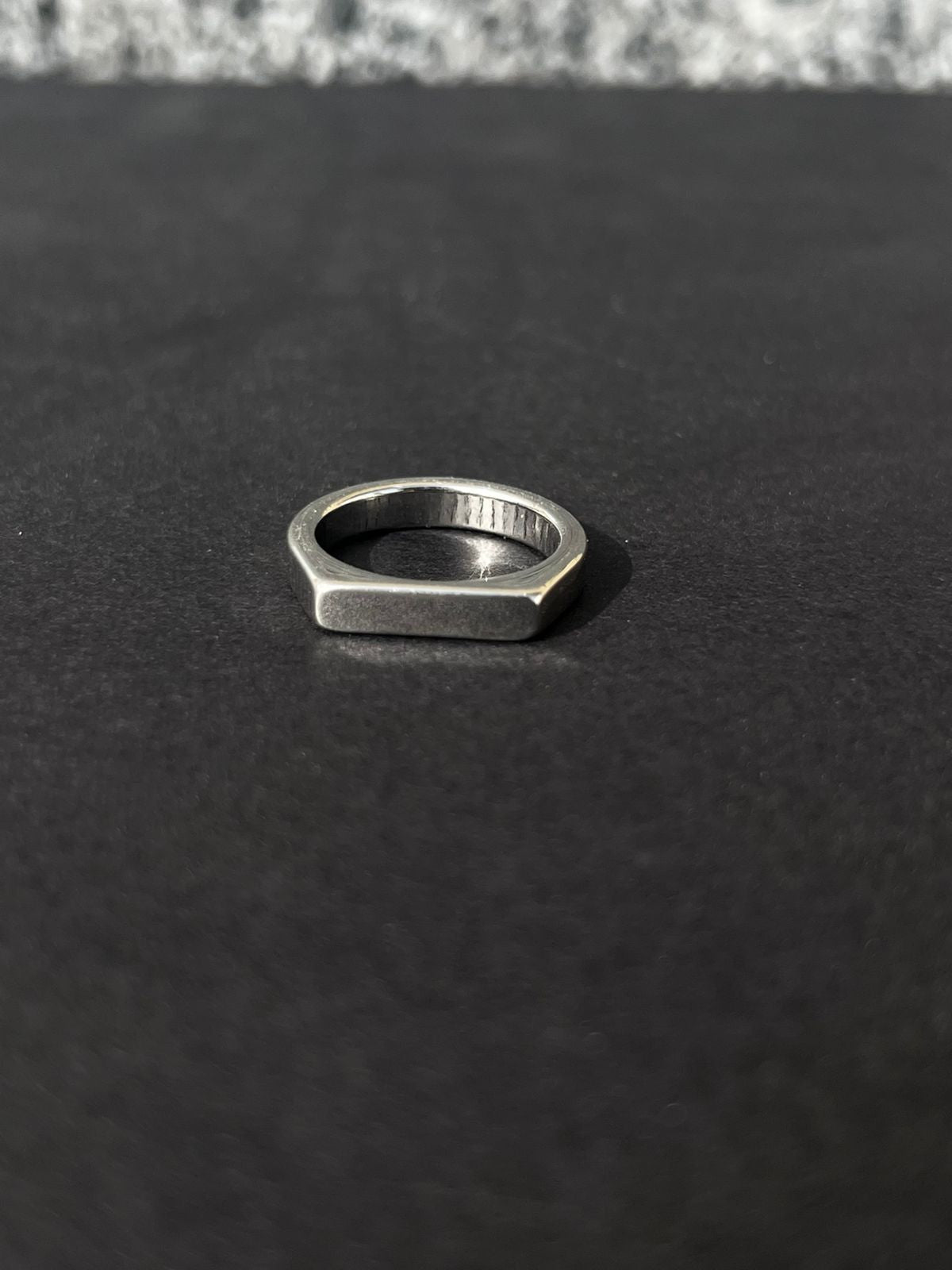 Silver men signet ring for everyday wear, minimalistic jewelry for everyday wear