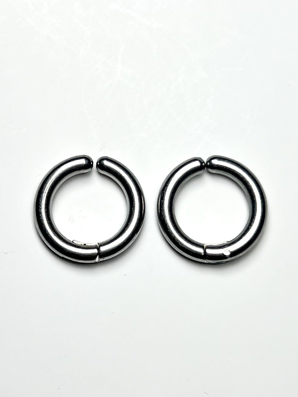 SLEEPER HOOPS · 1MM (SILVER)