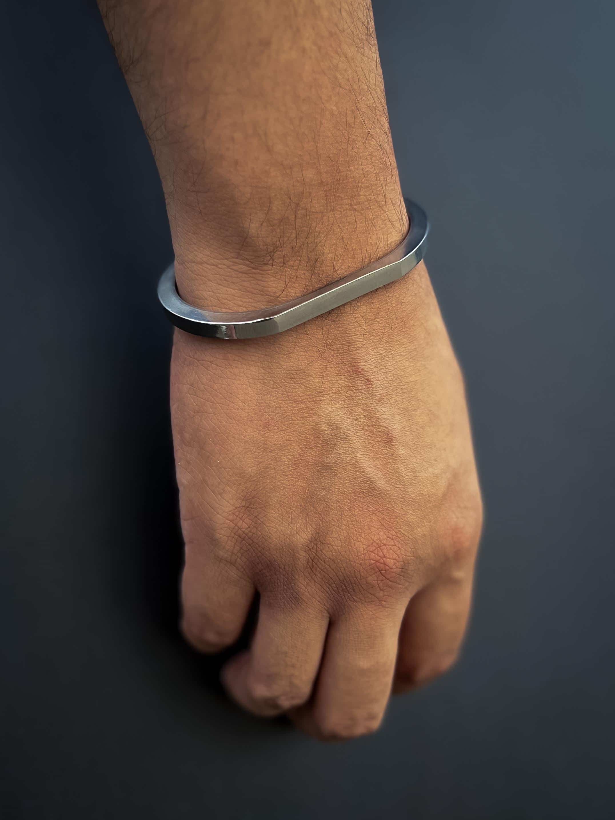 Chrome Edge Cuff - ShopLovii