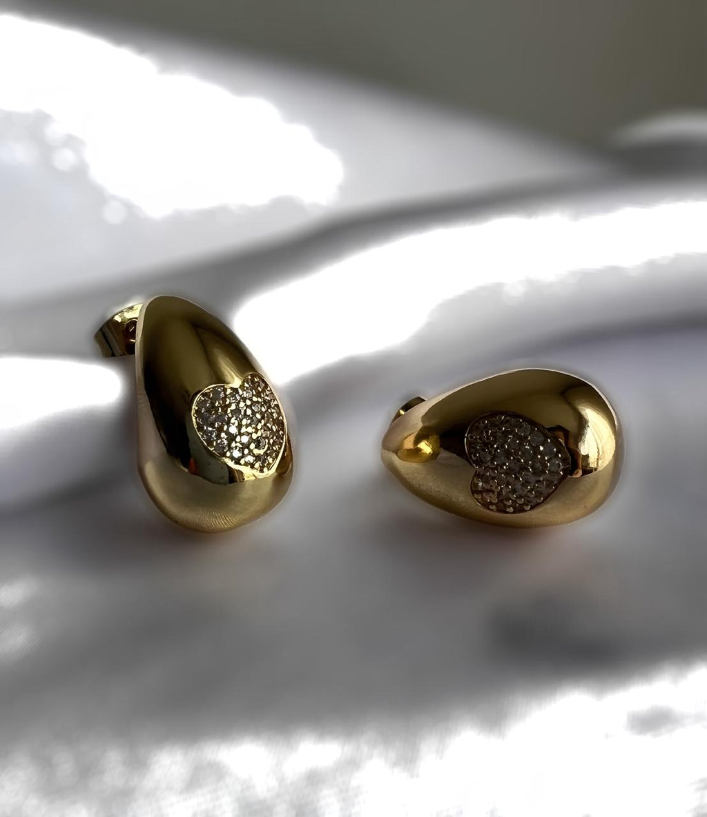 LUNA HEART DROP EARRINGS – GOLD