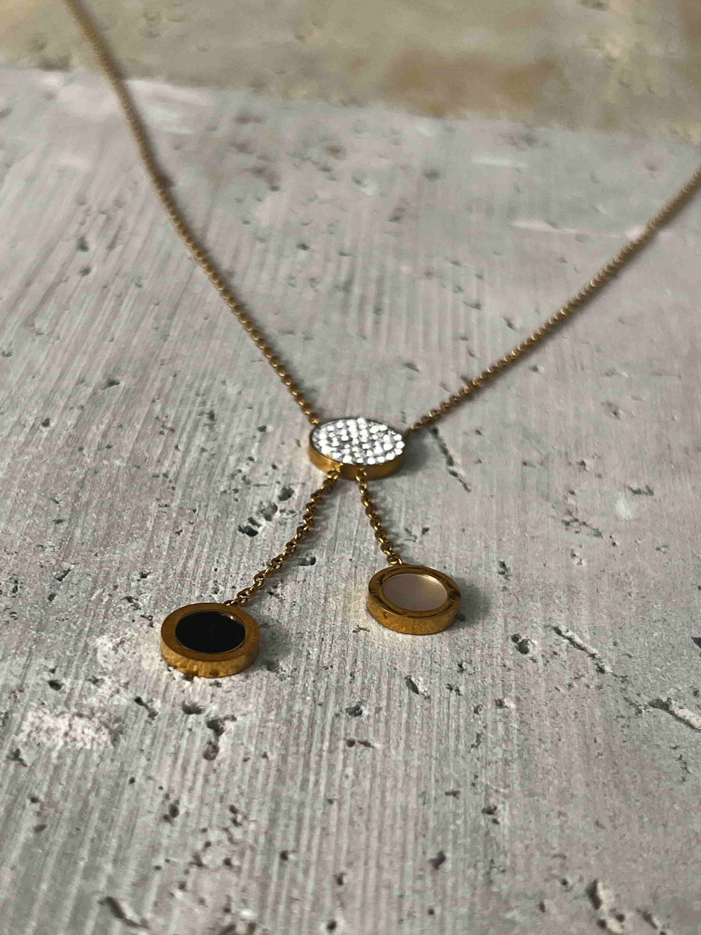 The Triad Pendant - ShopLovii
